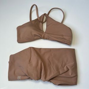 CSB SET - FAE BRA IN DUNE | SCRUNCH LEGGING IN DUNE SIZE SMALL
